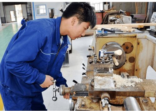 實習之名，人頭費之實？護理專業學生電子廠實習風波